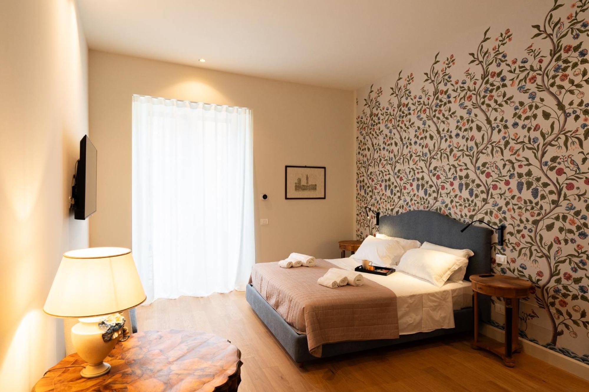 Palazzo Biasini By Postcardsfrom Hotel Verona Exterior photo