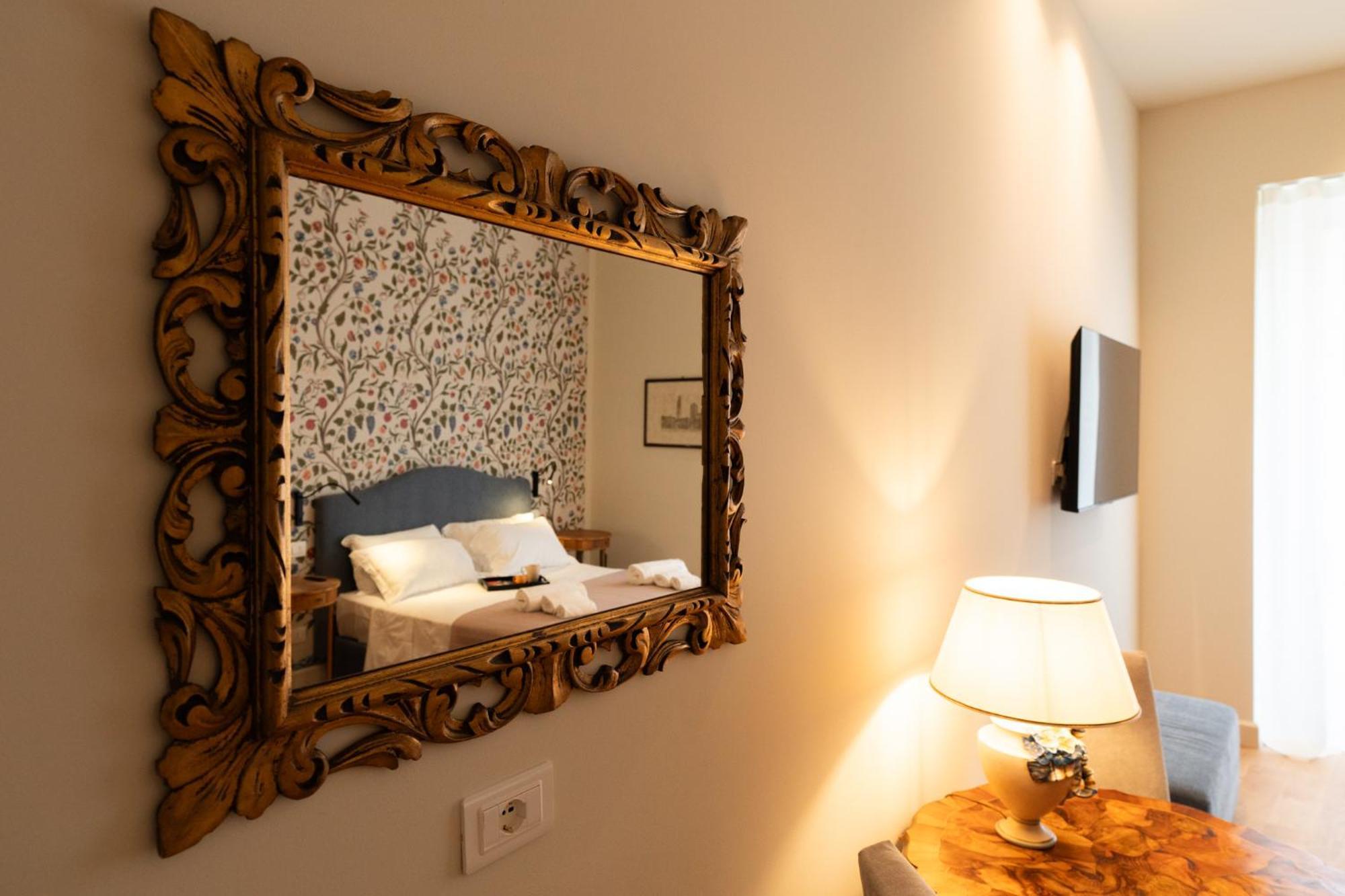 Palazzo Biasini By Postcardsfrom Hotel Verona Exterior photo