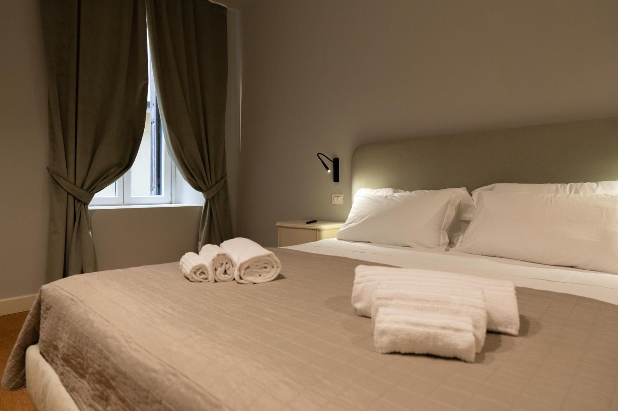 Palazzo Biasini By Postcardsfrom Hotel Verona Exterior photo